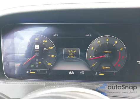 2018 Mercedes-Benz S-Class S 560 z USA, uszkodzony, nr VIN WDDUG8DB1JA406748